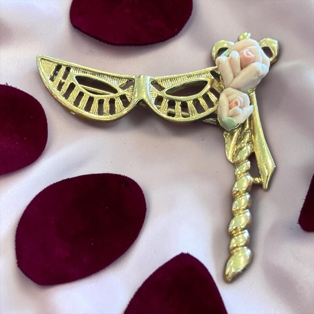 1928 Jewelry Cat Eye Glasses Brooch Porcelain Rose Gold Tone Kitsch Floral Pin